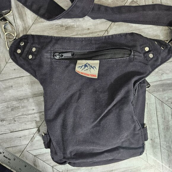 Fabric CrossBody Saddle Bag Purse Black Long Strap Silver Tone Hardware - Picture 7 of 13